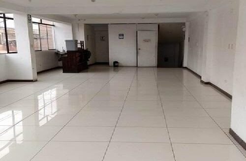 Se alquila Local Comercial en Surco Viejo